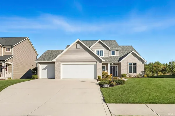 $470,000 | 15026 Leo Creek Boulevard, Leo, IN 46765