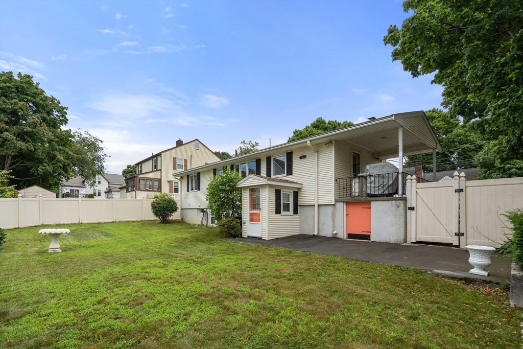 85 Townly Road Watertown, MA 02472 - Photo 23 of 31 Gallery Image 23