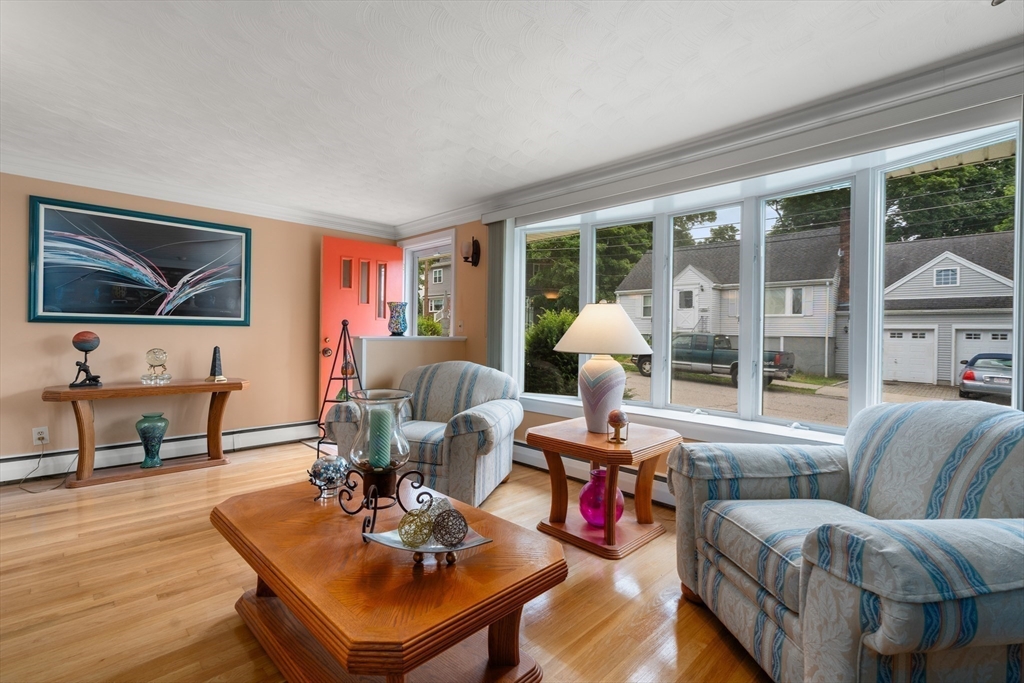 85 Townly Road Watertown, MA 02472 - Photo 3 of 31 Gallery Image 3