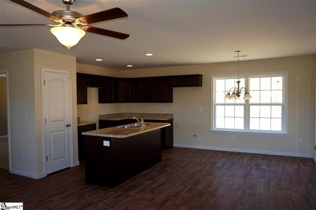 123 Gallant Lane Anderson, SC 29621 - Photo 2 of 3