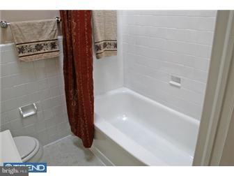 1814 Farrington Road Philadelphia, PA 19151 - Photo 11 of 12 Gallery Image 11