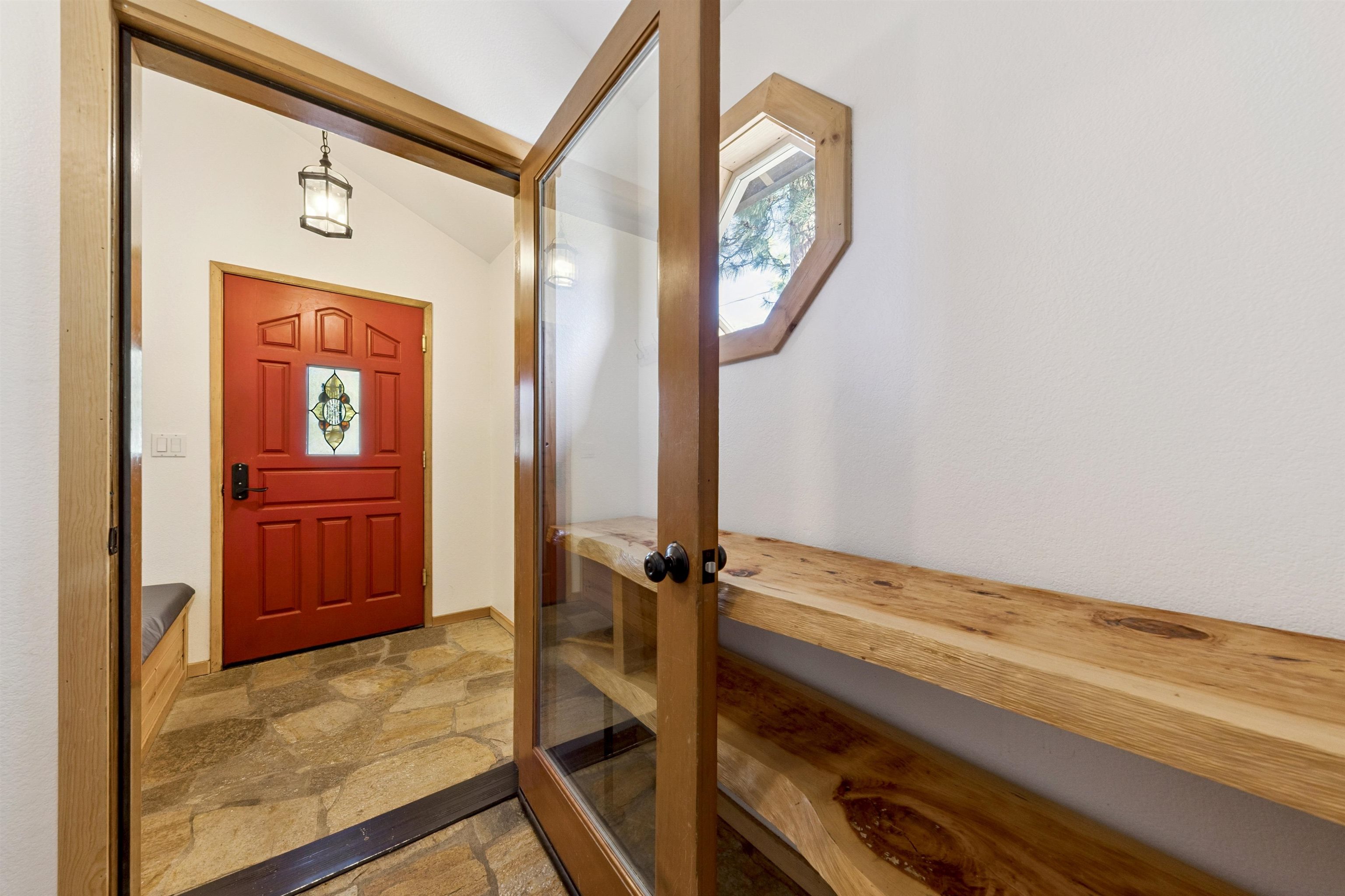 11054 Whitehorse Road Truckee, CA 96161 - Photo 5 of 28