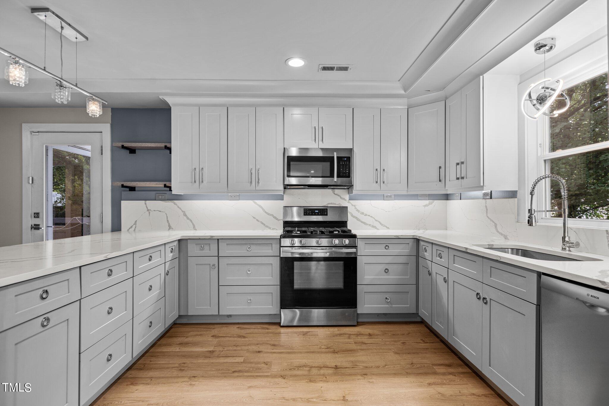 808 Welford Road Raleigh, NC 27610 - Photo 15 of 41 15-web-or-mls-IMGL9431