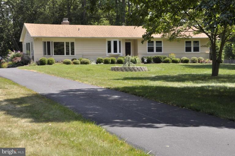 24509 Hanson Road Gaithersburg, MD 20882 - Photo 1 of 30 Exterior (Main)
