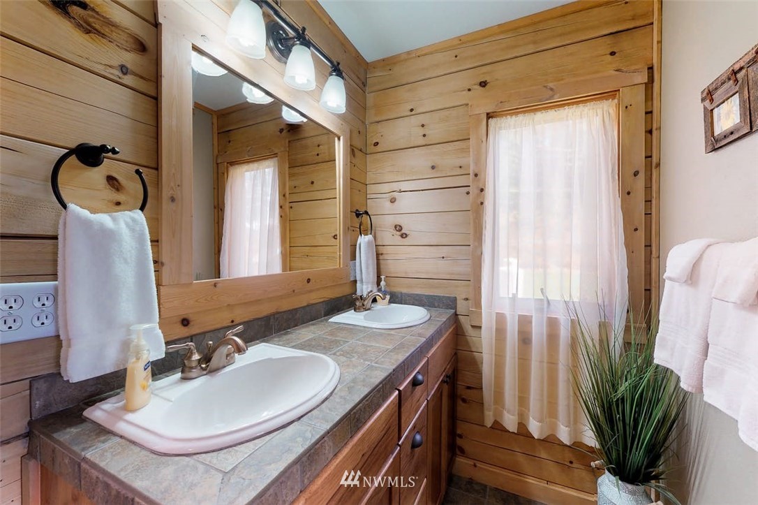 10465 Fox Road Leavenworth, WA 98826 - Photo 14 of 30 Gallery Image 14