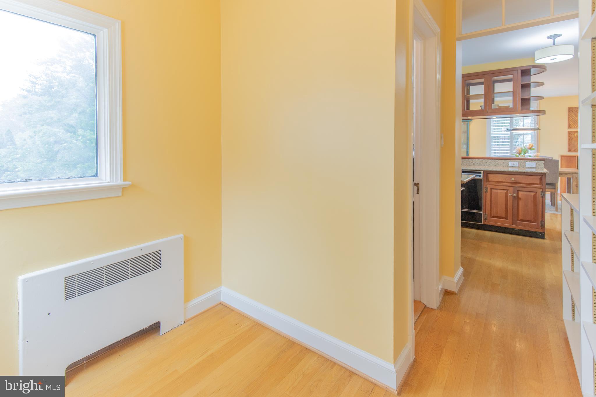 9505 Saybrook Avenue Silver Spring, MD 20901 - Photo 17 of 46 Gallery Image 17