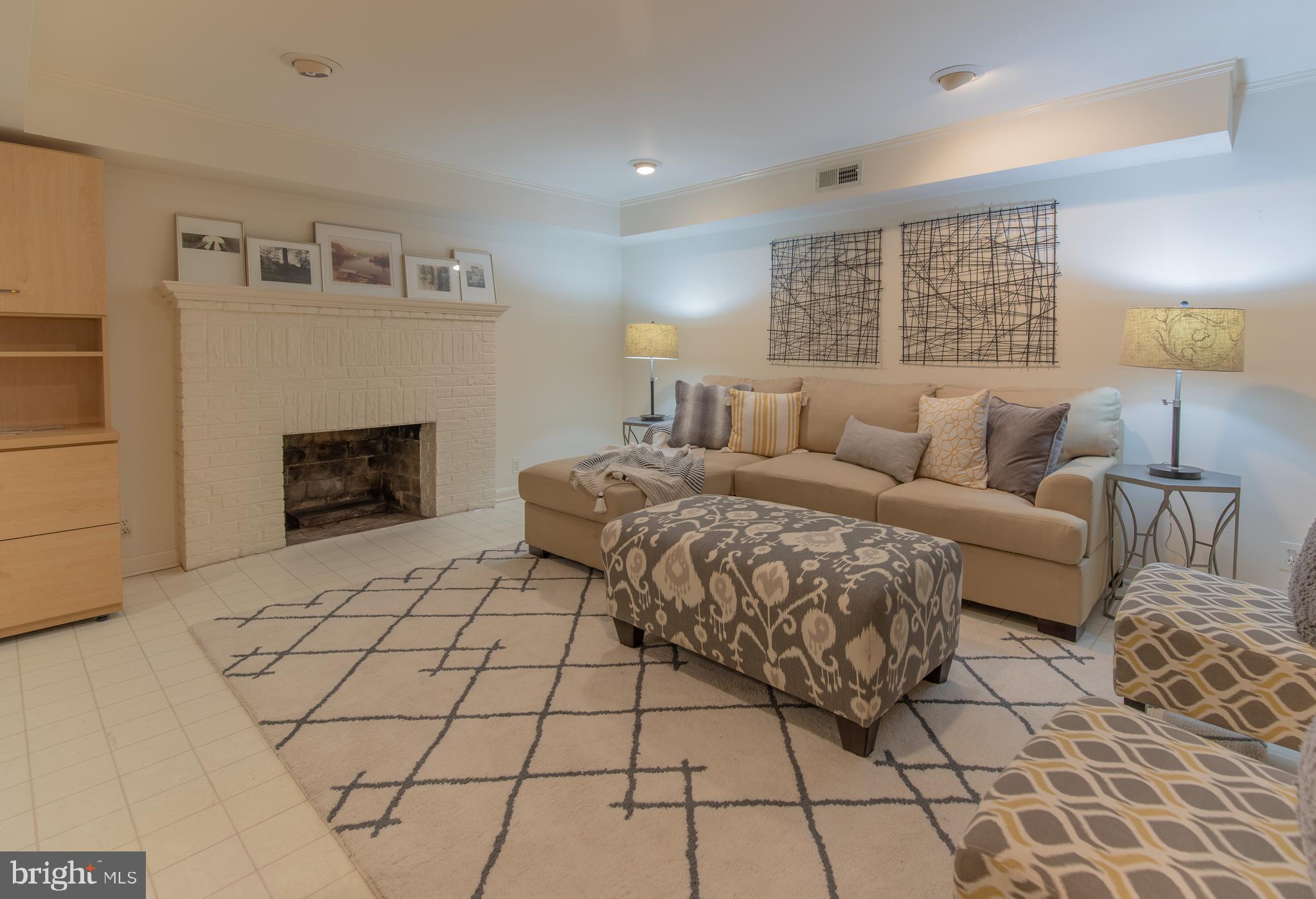 9505 Saybrook Avenue Silver Spring, MD 20901 - Photo 36 of 46 Gallery Image 36