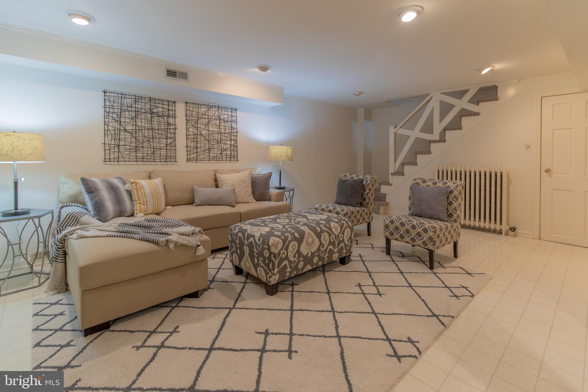 9505 Saybrook Avenue Silver Spring, MD 20901 - Photo 37 of 46 Gallery Image 37