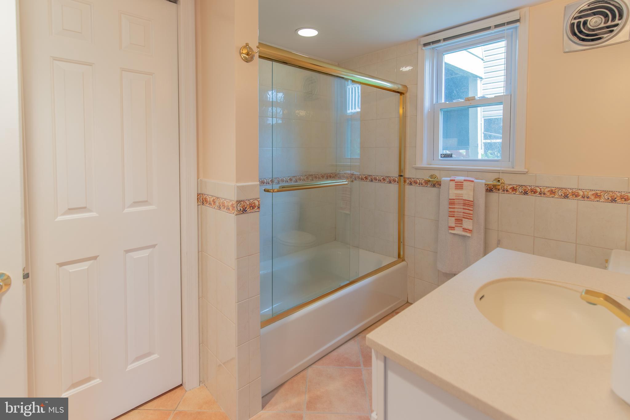 9505 Saybrook Avenue Silver Spring, MD 20901 - Photo 41 of 46 Gallery Image 41