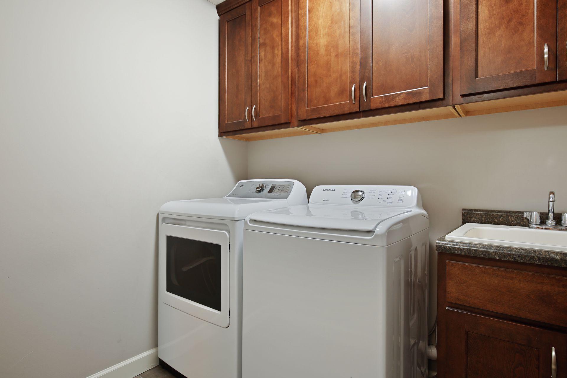 12151 Sunnybrook Road Eden Prairie, MN 55347 - Photo 36 of 54 Gallery Image 36