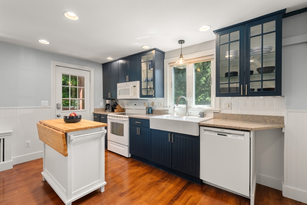 48 Cedar Street Dedham, MA 02026 - Photo 7 of 26