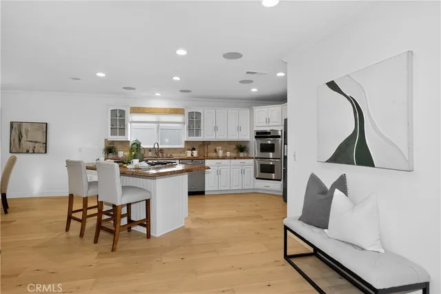 $1,274,900 | 17 Pinewood Avenue, Oak Park, CA 91377