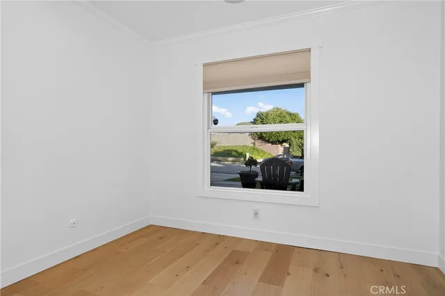 $1,274,900 | 17 Pinewood Avenue, Oak Park, CA 91377