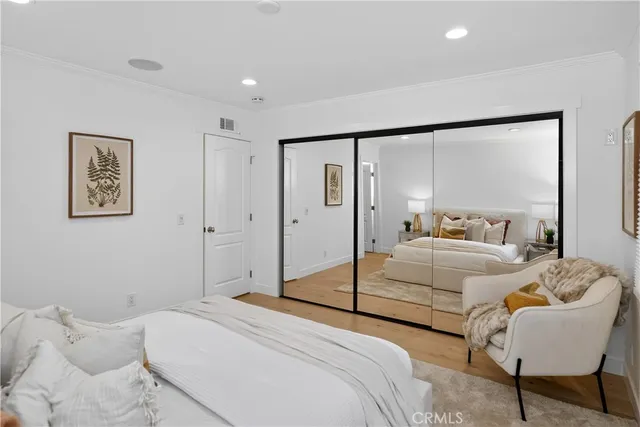 $1,274,900 | 17 Pinewood Avenue, Oak Park, CA 91377