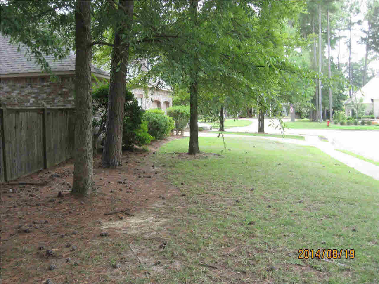 649 Wendover Way Ridgeland, MS 39157 - Photo 4 of 21 Large side yard