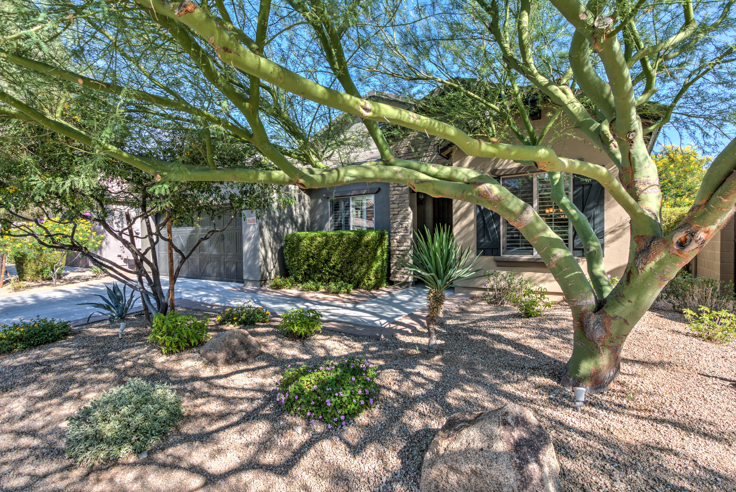 3926 East Rockingham Road Phoenix, AZ 85050 - Photo 3 of 65 3926 E Rockinghame Rd-3
