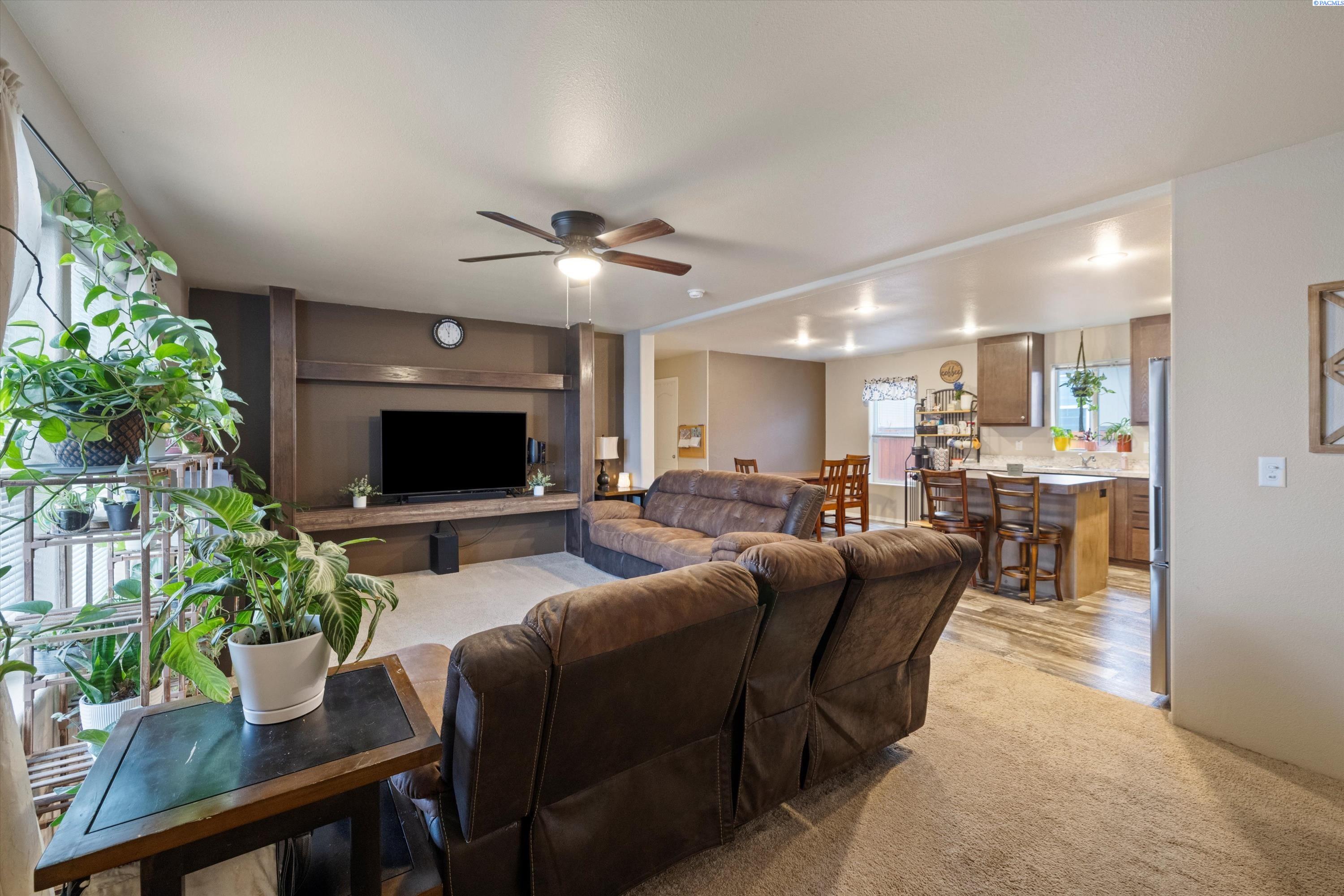 200802 East Game Farm Road, Unit 96 Kennewick, WA 99337 - Photo 7 of 38 Gallery Image 7
