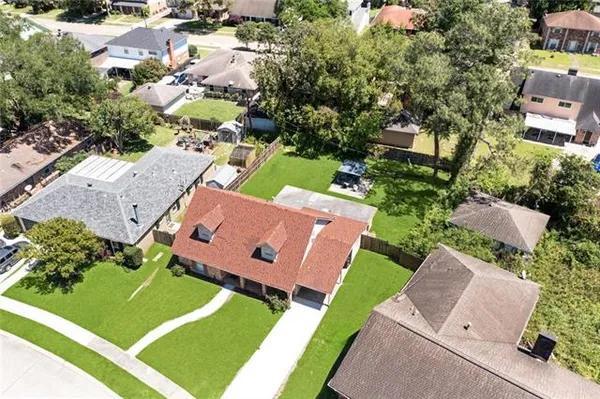 $3,000 | 3738 Somerset Drive, New Orleans, LA 70131
