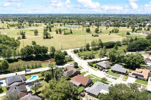 $3,000 | 3738 Somerset Drive, New Orleans, LA 70131