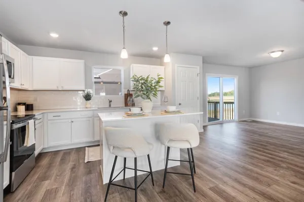 $459,900 | 3230 Postern Drive, Caledonia, MI 49316
