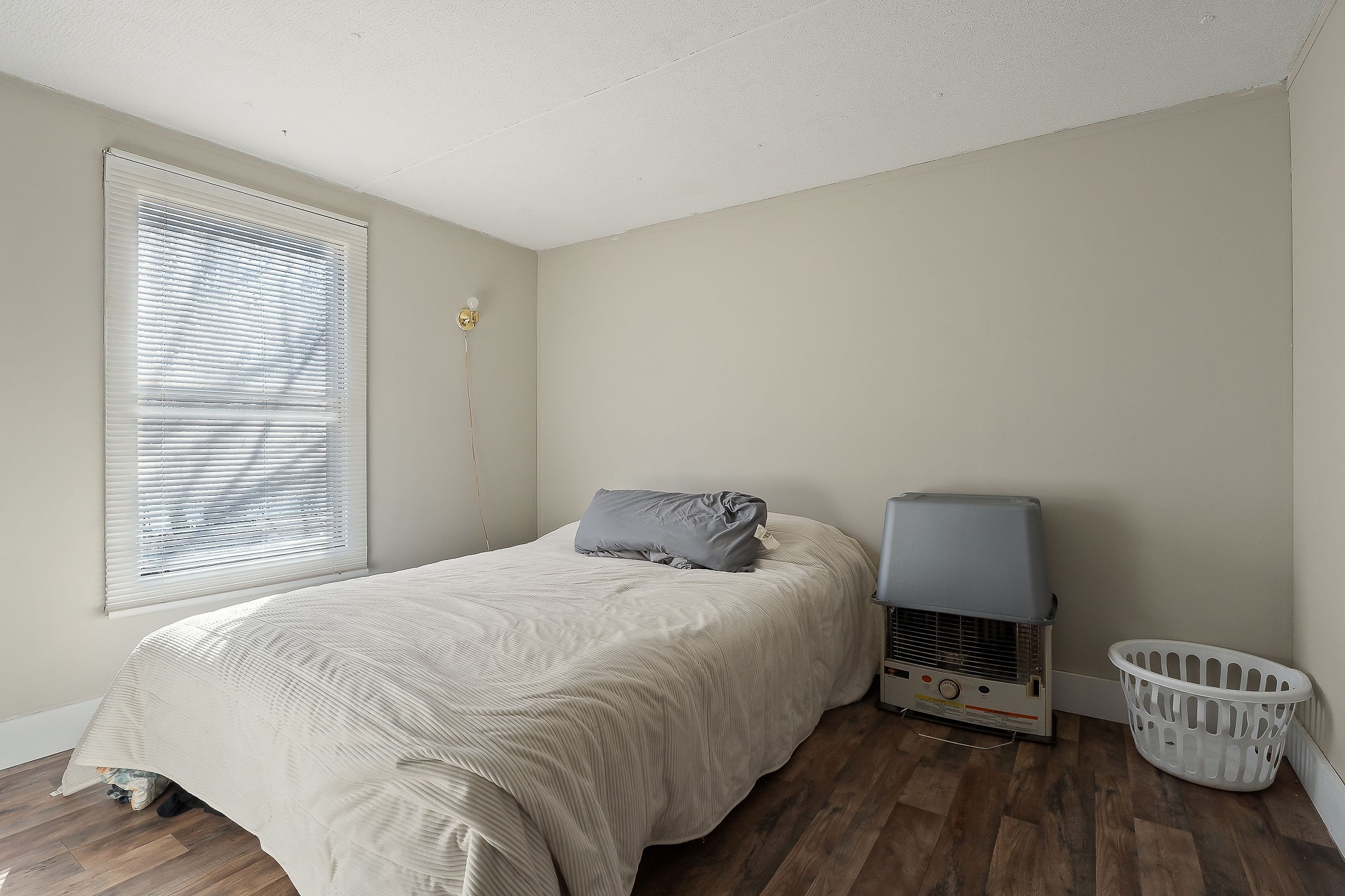 280 Bone Cave Road Rock Island, TN 38581 - Photo 9 of 27 a bedroom with a bed and a window