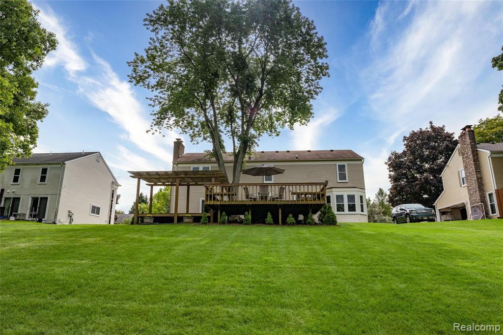 1354 North Fairview Lane Rochester Hills, MI 48306 - Photo 7 of 70
