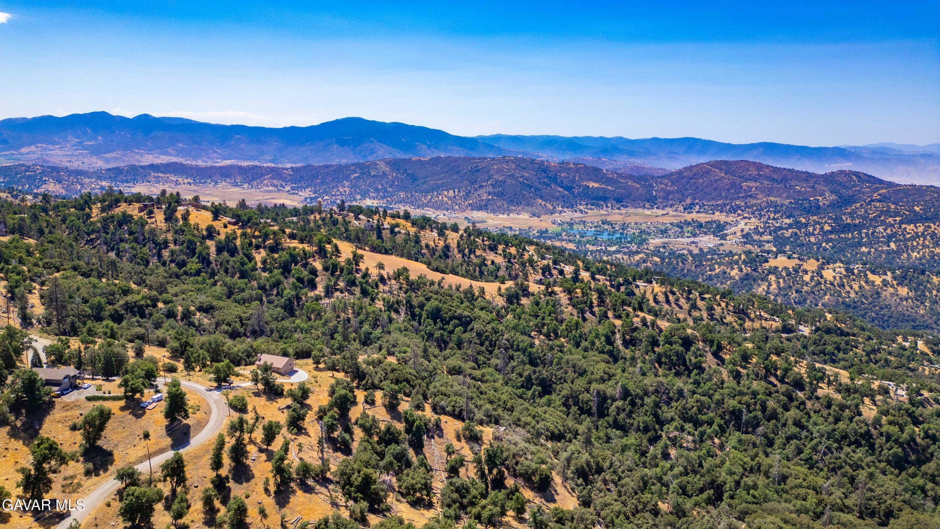 29600 Goldspike Road Tehachapi, CA 93561 - Photo 47 of 53 29600 Goldspike Rd-44