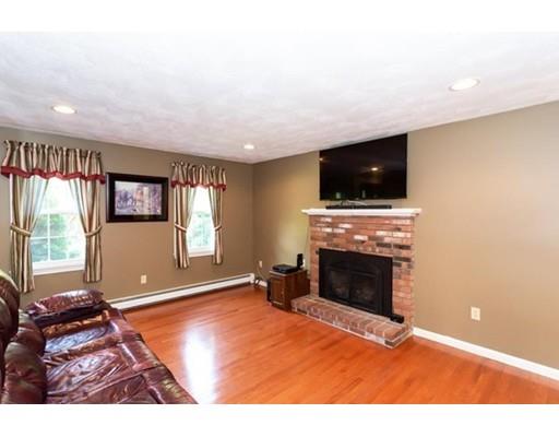 11 Westcott Road Hopedale, MA 01747 - Photo 18 of 29 Gallery Image 18