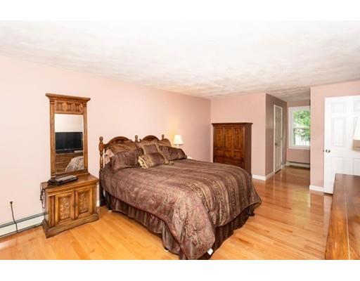 11 Westcott Road Hopedale, MA 01747 - Photo 23 of 29 Gallery Image 23