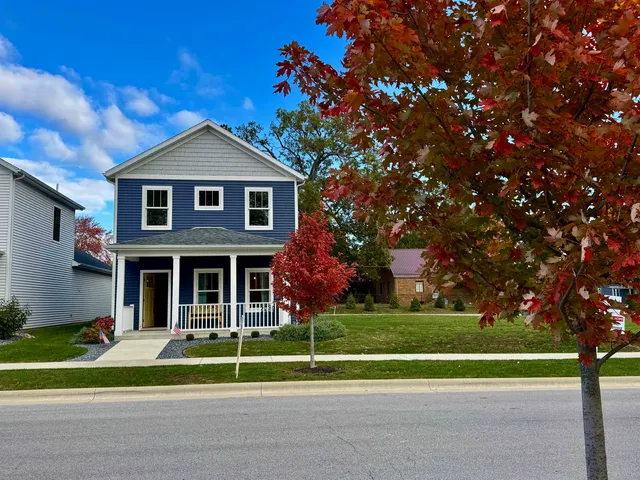 $382,000 | 590 West Main Street, Warsaw, IN 46580