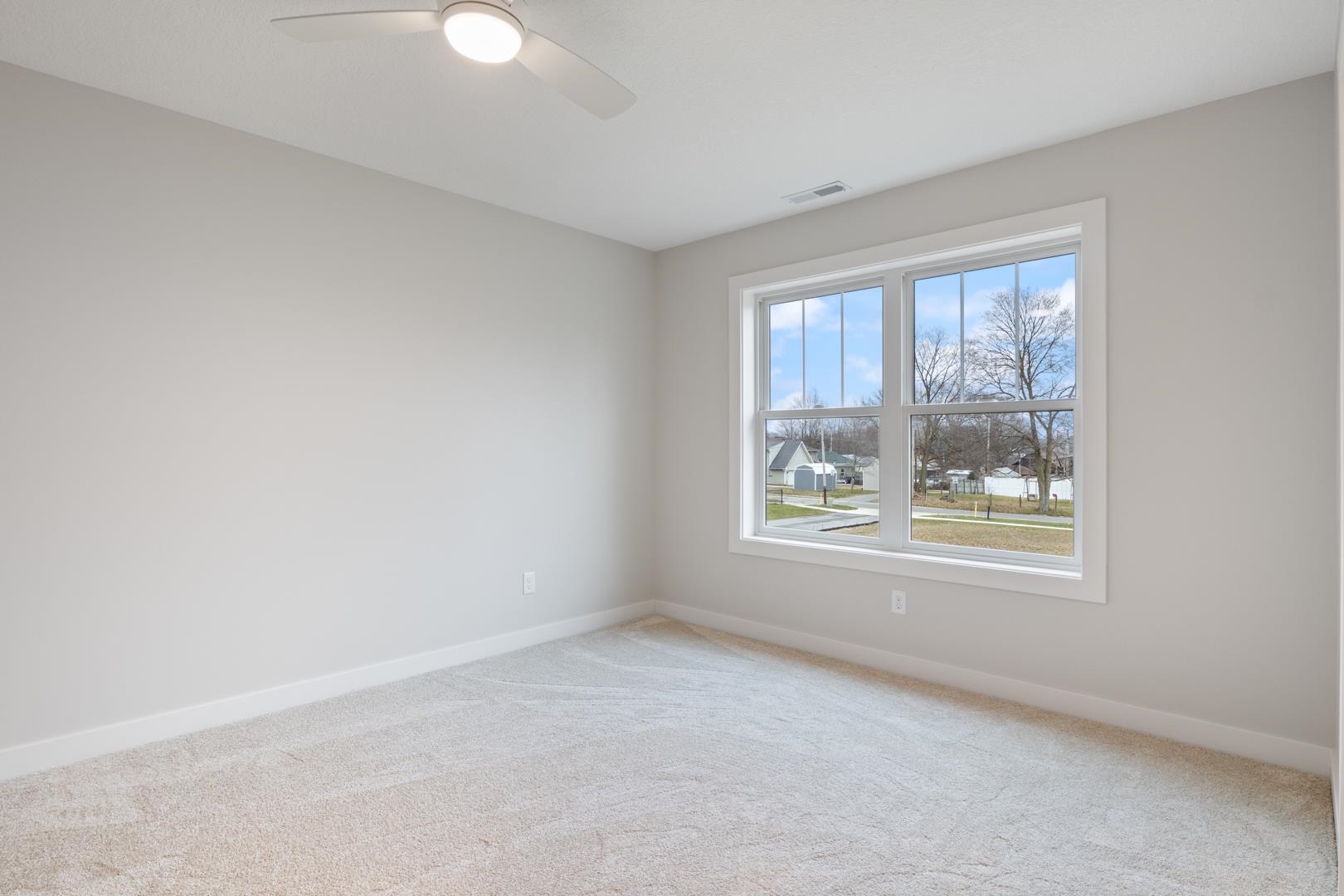 590 West Main Street Warsaw, IN 46580 - Photo 18 of 36