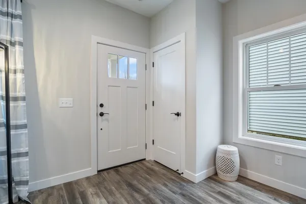 $382,000 | 590 West Main Street, Warsaw, IN 46580