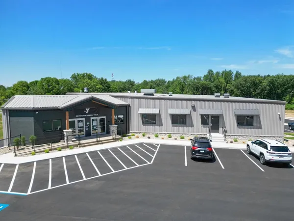 $382,000 | 590 West Main Street, Warsaw, IN 46580