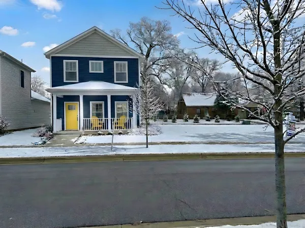 $382,000 | 590 West Main Street, Warsaw, IN 46580