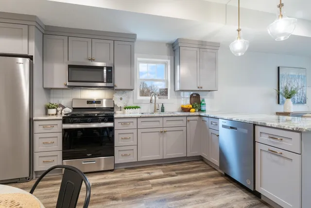 $382,000 | 590 West Main Street, Warsaw, IN 46580