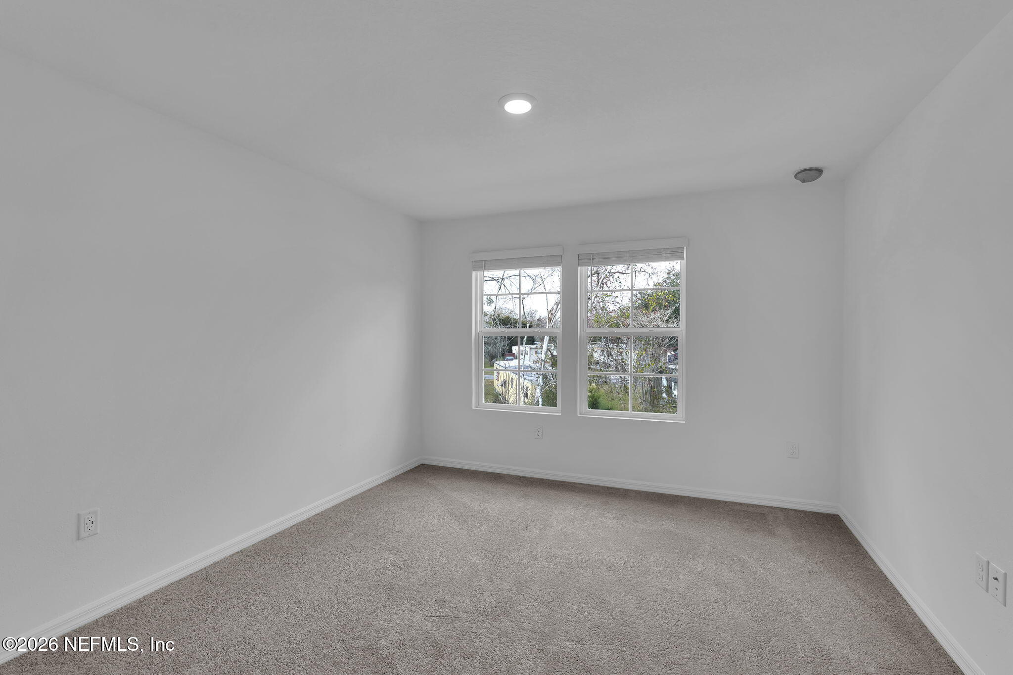 1860 Normandy Pnes Lane Jacksonville, FL 32221 - Photo 18 of 26 Landmark Owner's Suite