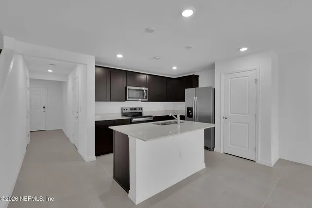 $241,390 | 1860 Normandy Pnes Lane, Jacksonville, FL 32221