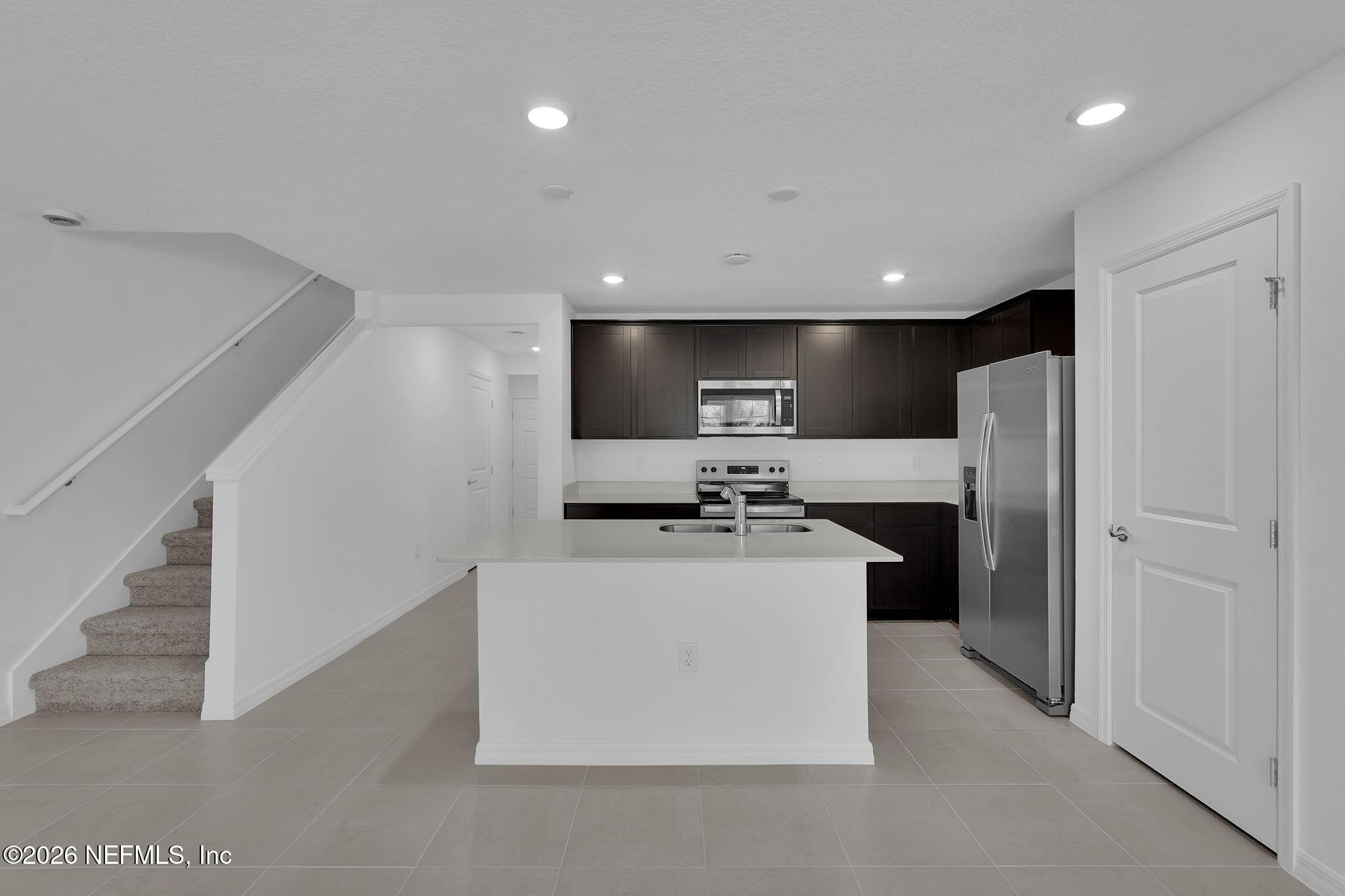 1860 Normandy Pnes Lane Jacksonville, FL 32221 - Photo 7 of 26 Landmark Kitchen