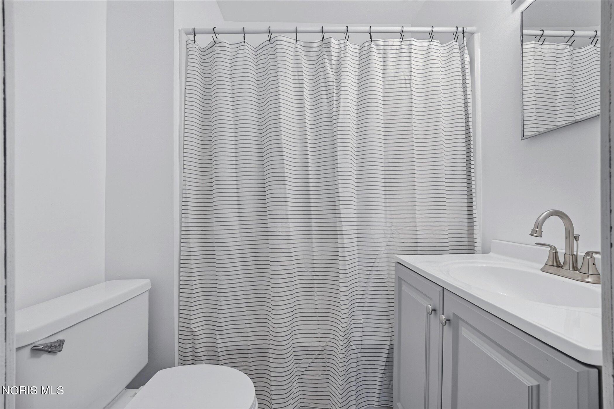 1733 Loxley Road Toledo, OH 43613 - Photo 24 of 32 Gallery Image 24
