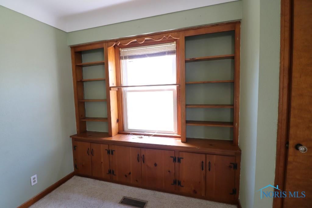 301 Decatur Street Toledo, OH 43609 - Photo 5 of 21 Gallery Image 5