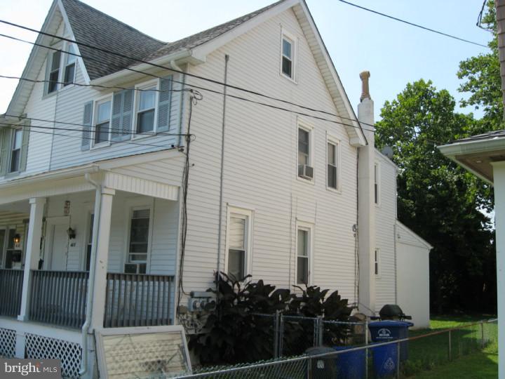 408 Delaware Avenue Riverside, NJ 08075 - Photo 2 of 7
