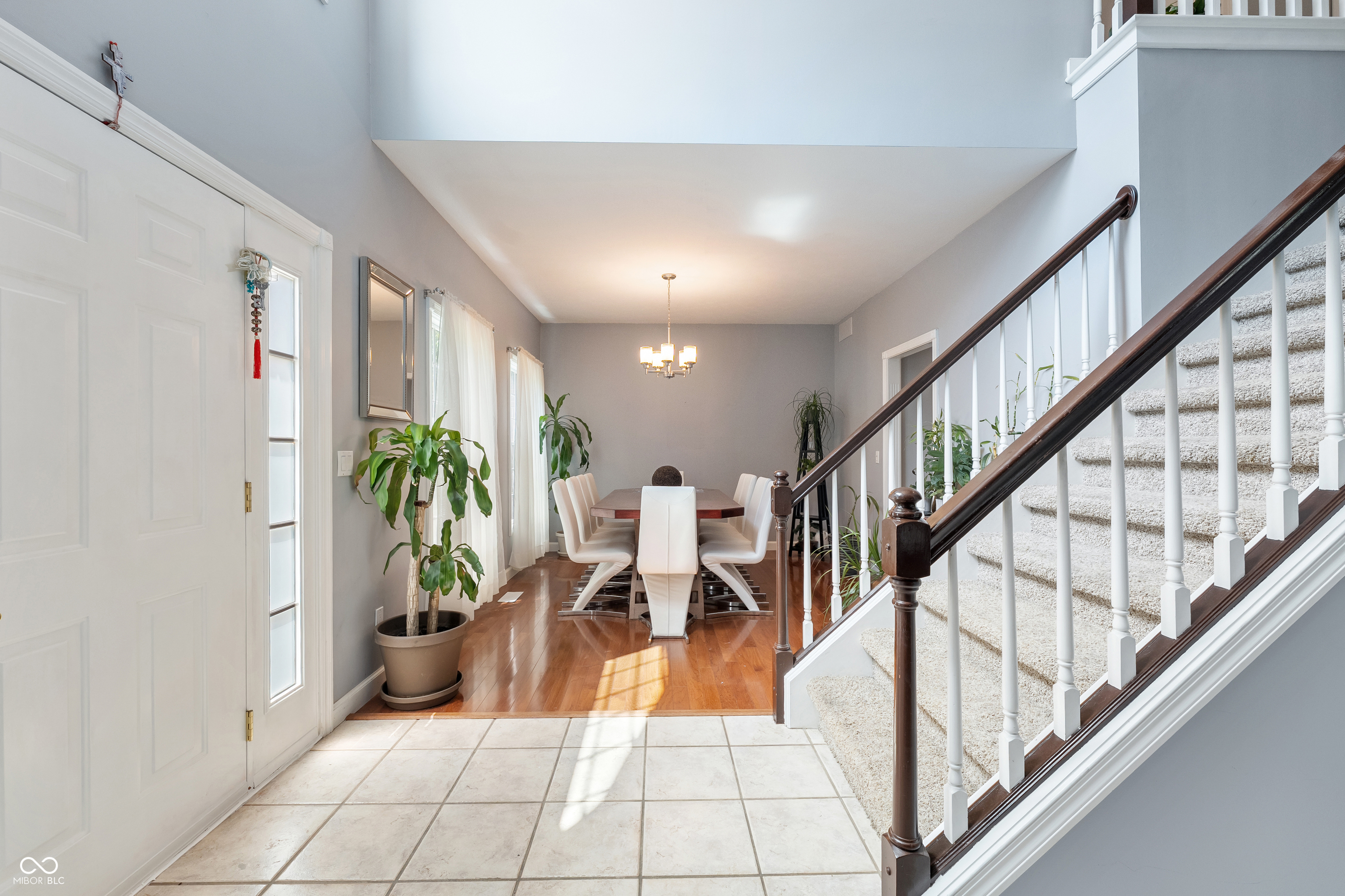 2847 Macintosh Columbus, IN 47201 - Photo 4 of 73