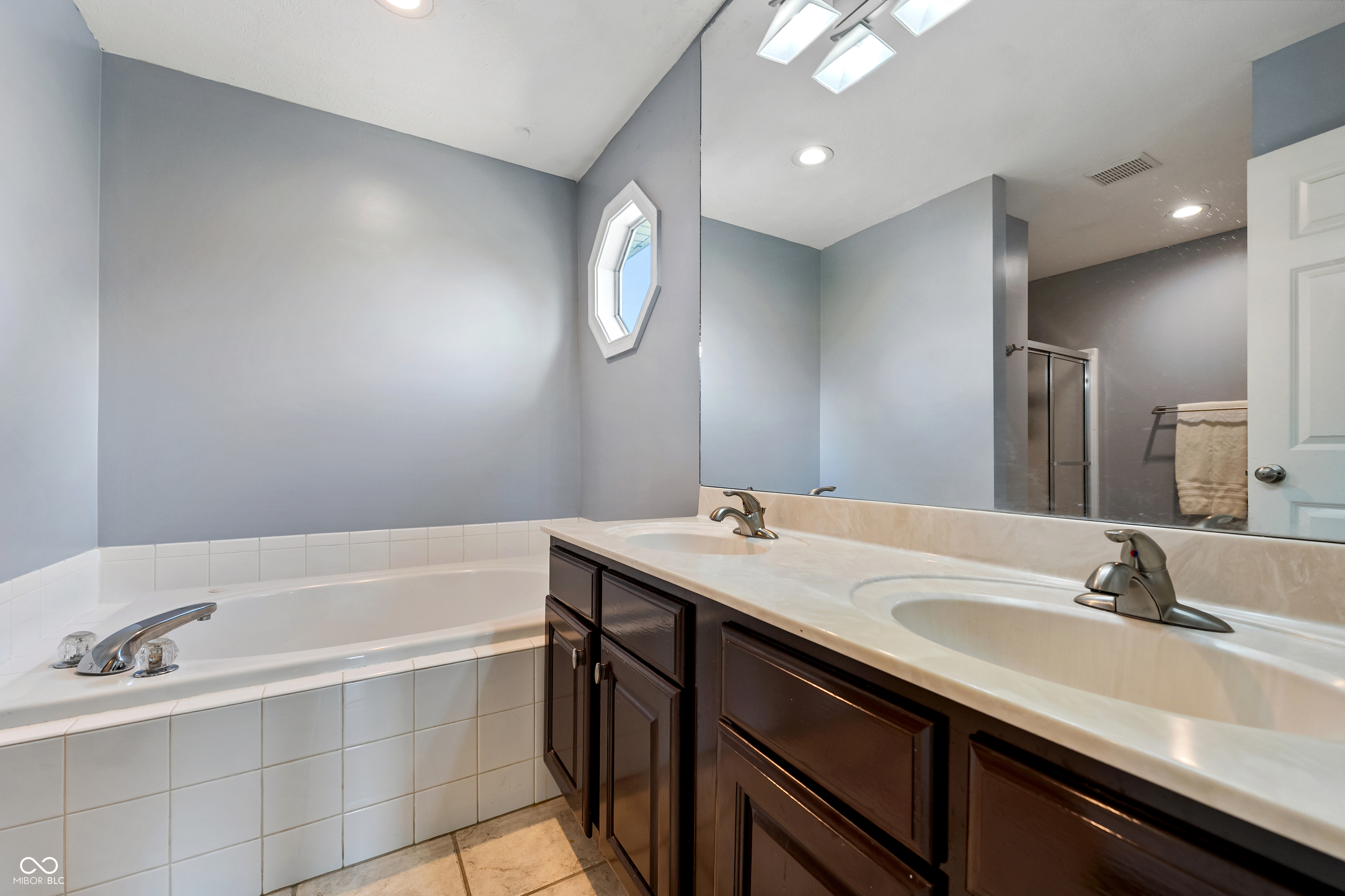 2847 Macintosh Columbus, IN 47201 - Photo 41 of 73