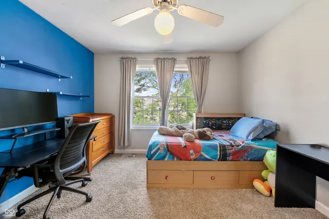 $390,000 | 2847 Macintosh, Columbus, IN 47201