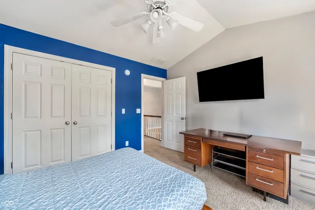 $390,000 | 2847 Macintosh, Columbus, IN 47201