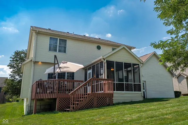 $390,000 | 2847 Macintosh, Columbus, IN 47201