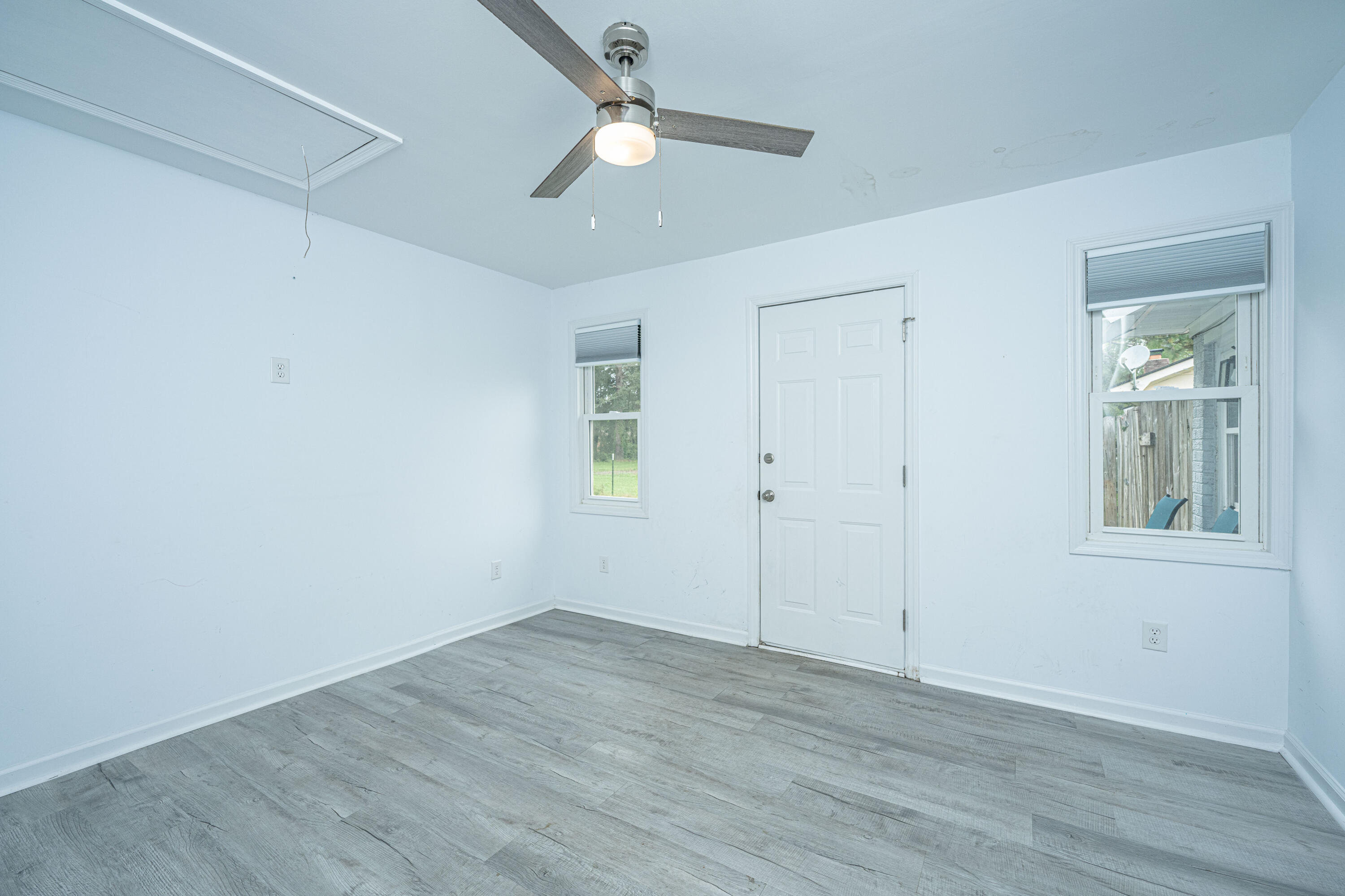 133 Marion Road Summerville, SC 29486 - Photo 22 of 45 133MarionRd022