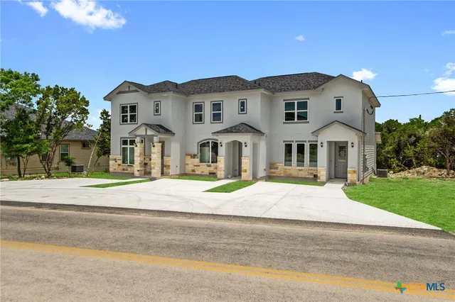 $1,695 | 2820 Puter Creek Road, Unit B, Spring Branch, TX 78070