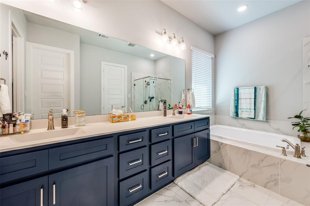 2703 Trinity Ridge Street Mansfield, TX 76063 - Photo 17 of 26