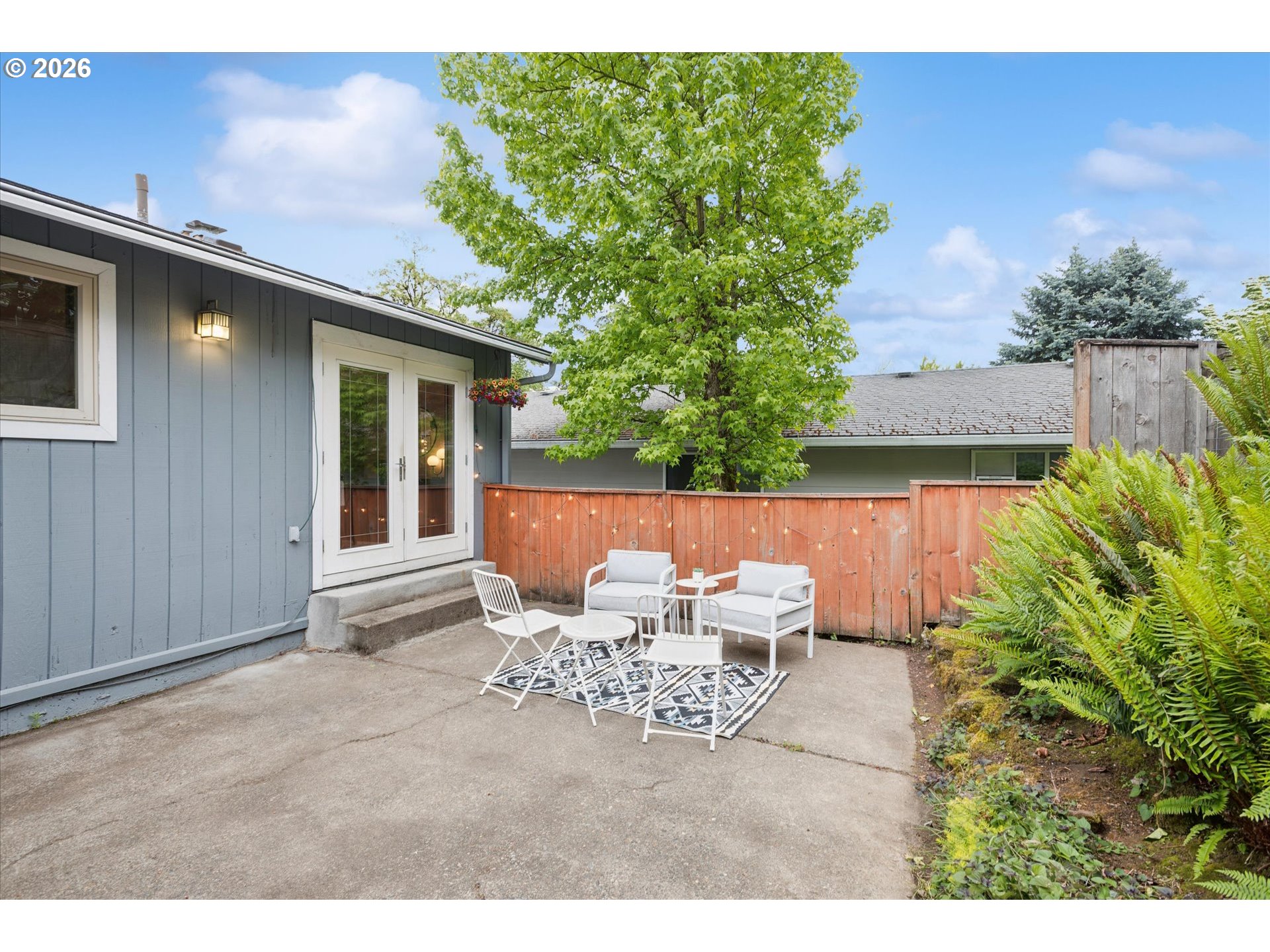 868 Southwest Troy Street Portland, OR 97219 - Photo 31 of 34 Patio